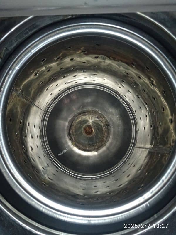 Washing machine and dryer 7