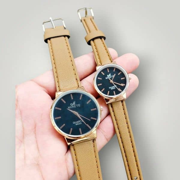 Leather plain strap watches 0