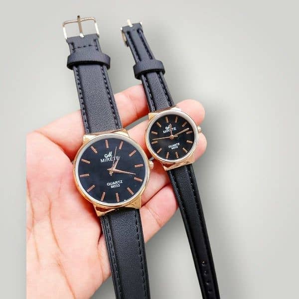 Leather plain strap watches 1