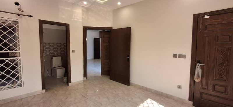 Brand New Designer 8 Marla Beautiful House Available For Rent In Bahria Town Rawalpindi 1