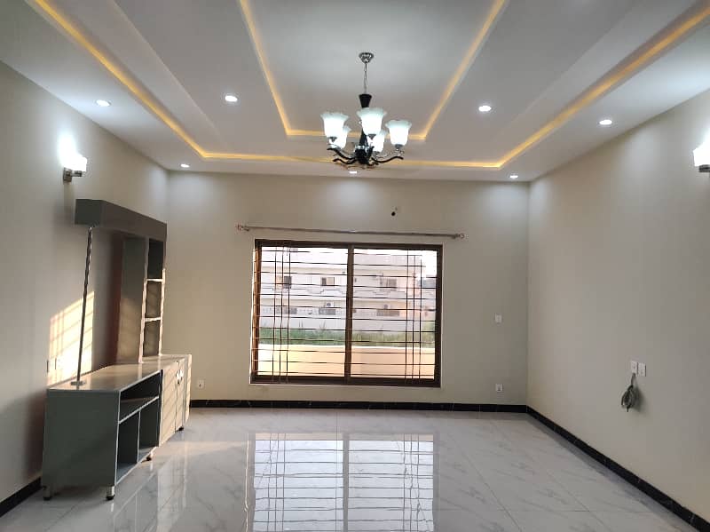 Upper portion for rent in G15 size 1 Kanal water gas electricity All facilities separate gas electricity meters Near to markaz masjid park Best location More Five options available 1