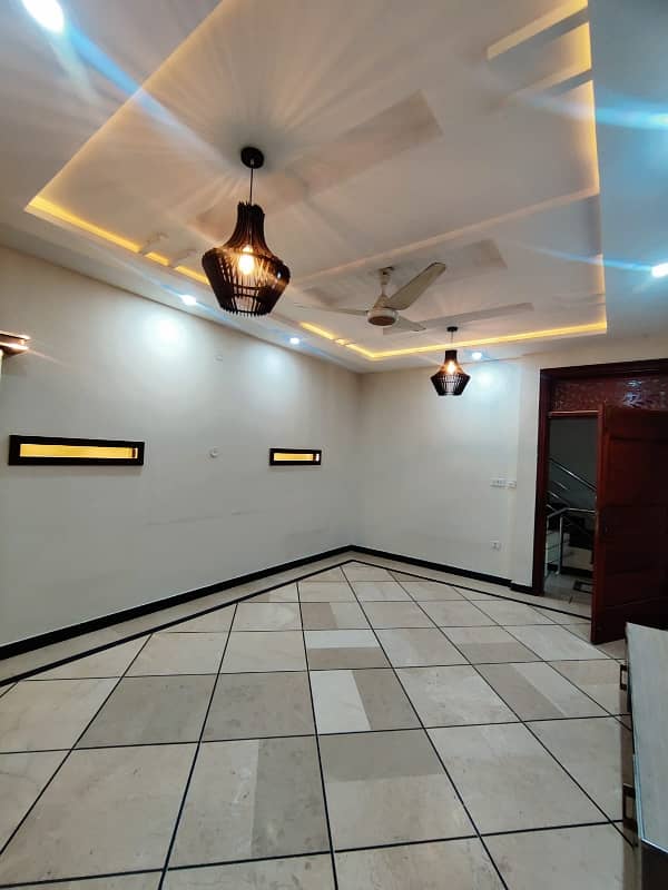 Ground Portion For Rent In G15 Size 7 Marla Near To Markaz Masjid Park Best Location More Three Options Available 11