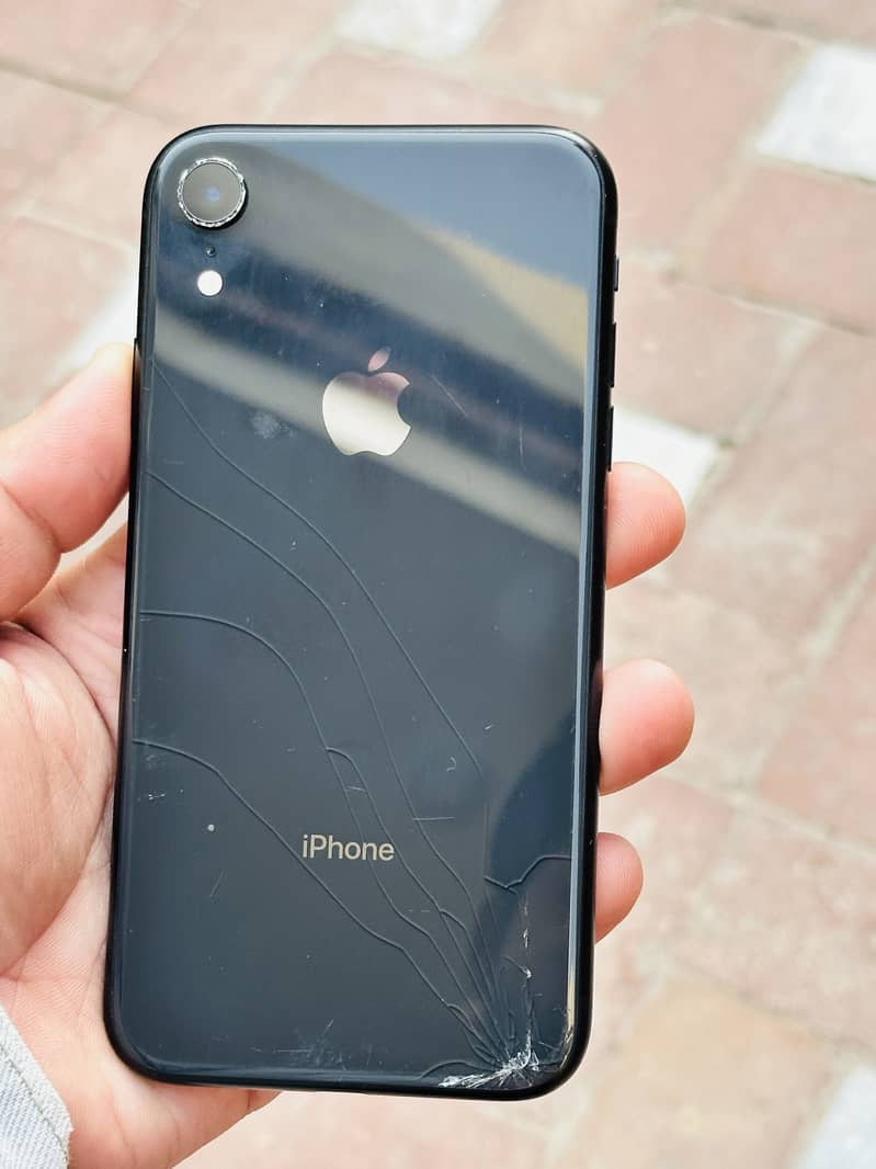 iphone xr 64gb non pta factory unlock 80 battery 0