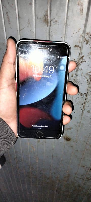 iphone 7plus/128GB 5