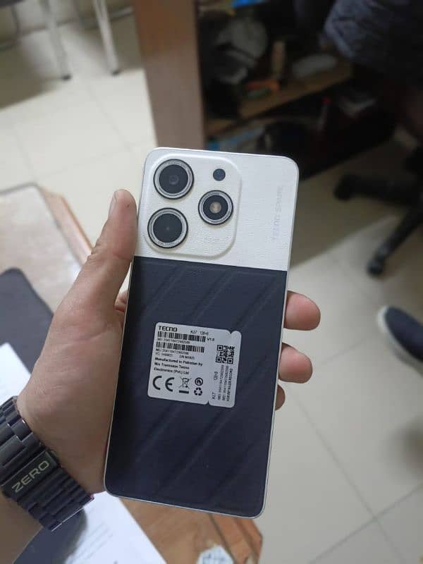 Tecno spark 10 pro 3