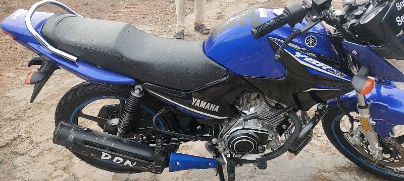 ybr 125cc 2023 model first owner 3