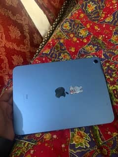 Ipad 10 brand new open box with full box and warranty