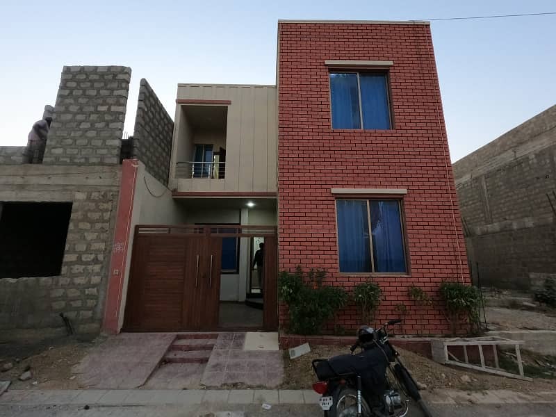 Prime Location Pearl Villas 120 Square Yards House Up For sale 6