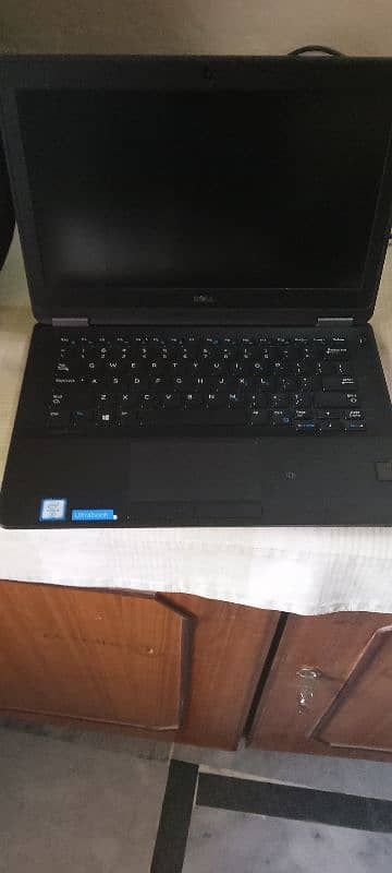 Dell E 7270 0