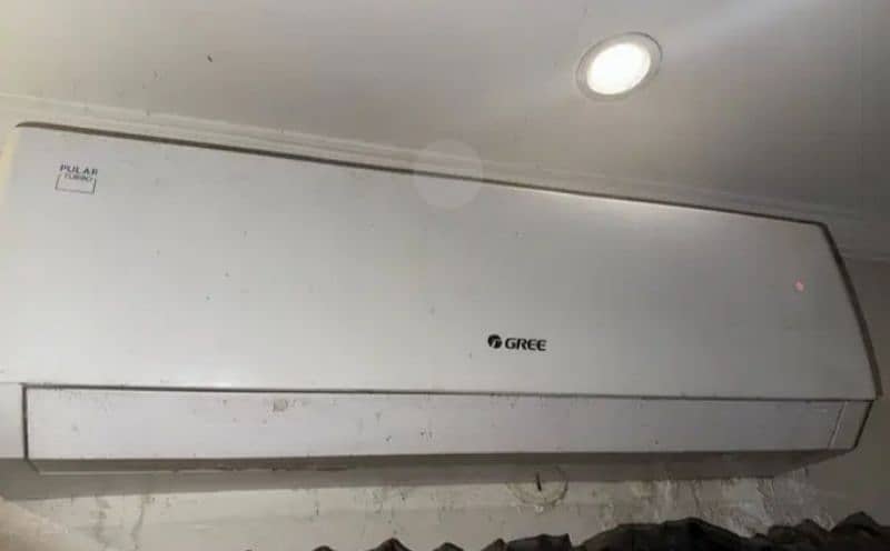 Gree 1.5 ton DC inverter heat and cool AC 1