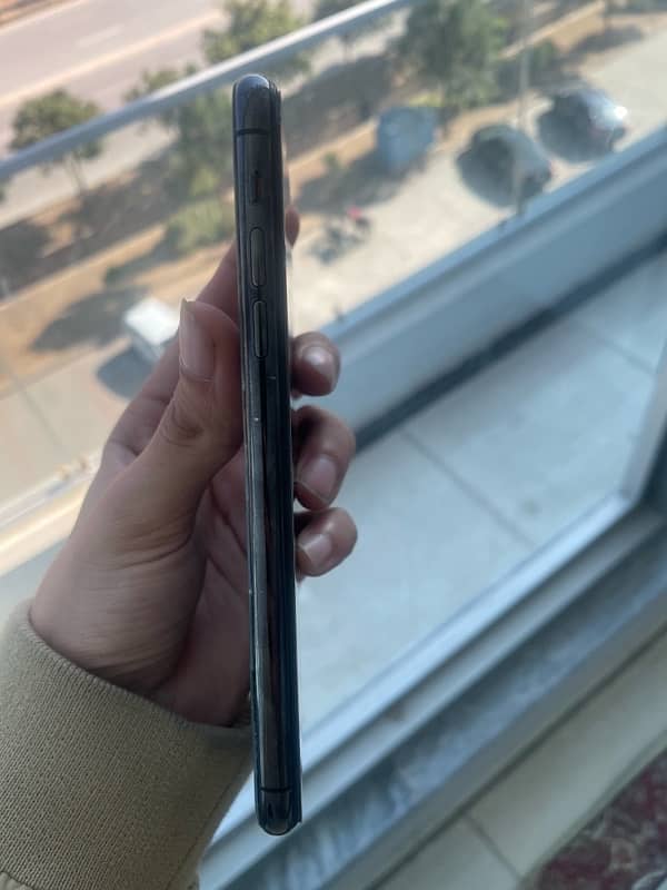 iPhone 11 Pro Max PTA Approved 3