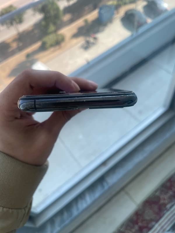 iPhone 11 Pro Max PTA Approved 5