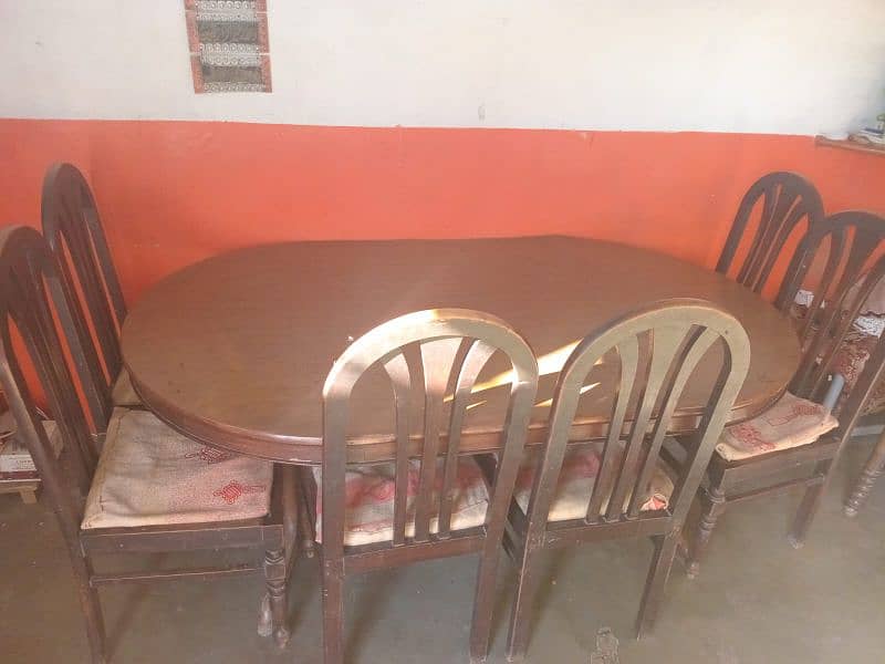 dining table with six chair 3