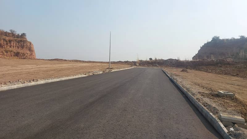 10 Marla Top Heighted Full View Plot Bahria Town Rawalpindi Phase 8, F3 Block (Open Transfer) 11