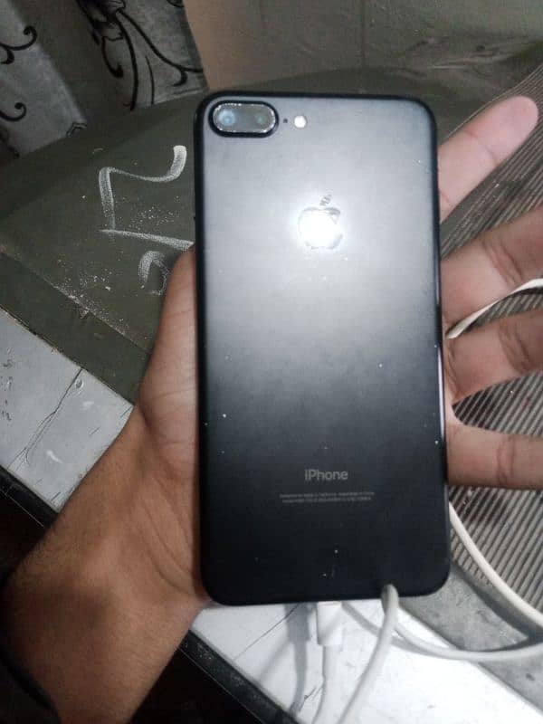 I phone7plus 32gb frant cmra ok back 2x pr chkta exchange also 1