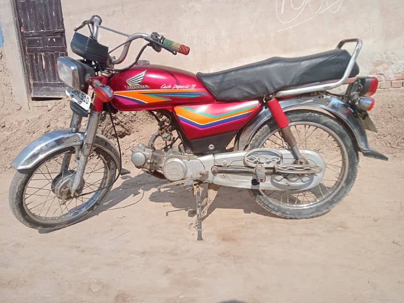 2011 model 45000 Sy kam waly Rabta na kry 2