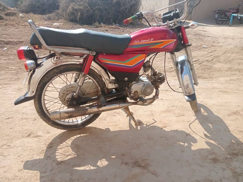 2011 model 45000 Sy kam waly Rabta na kry 3