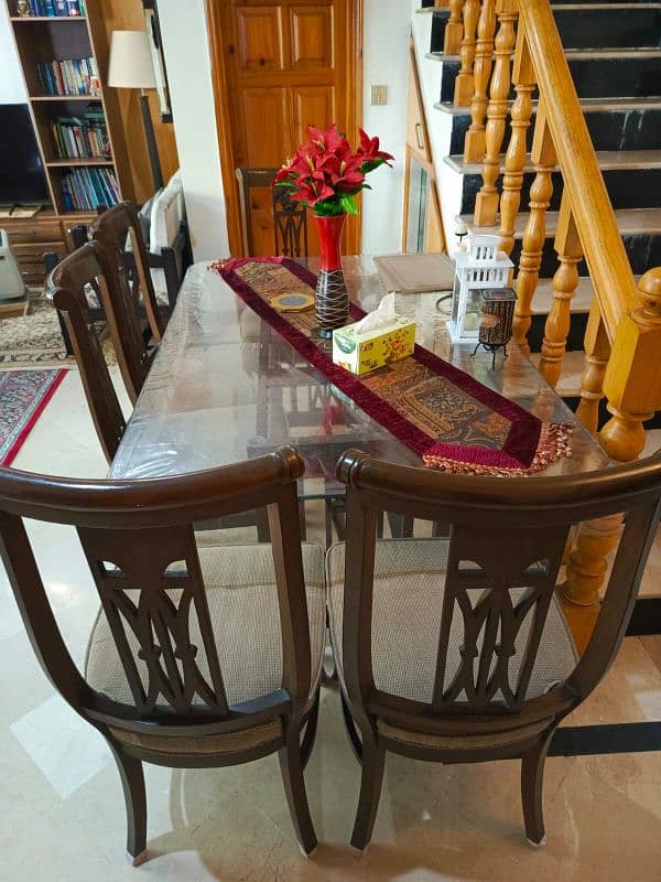 Dining Table with 6 Chairs 1