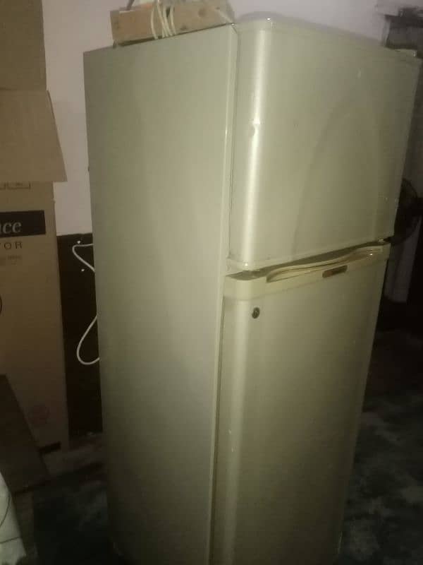 Home Used Refrigerator 1