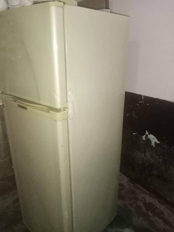 Home Used Refrigerator 2