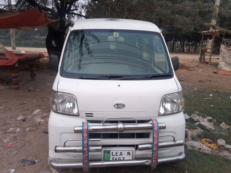 Daihatsu Hijet 2014 1