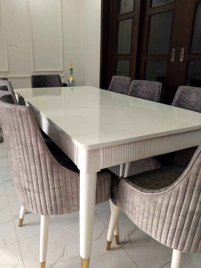 Brand New Dinning Table for Sale 0