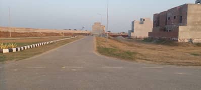 Orchards Block 5 Marla Residential Plot At Prime Location In Paragon City Barki Road Lahore.