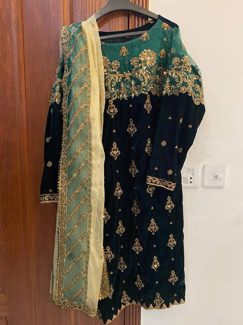 Preloved Wedding Velvet Suit |Branded Suit For Winter Wedding 1