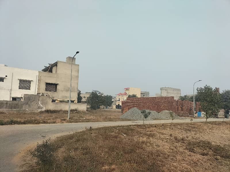 10 Marla Plot For Sale In D Block In PAEC Society Lahore 17