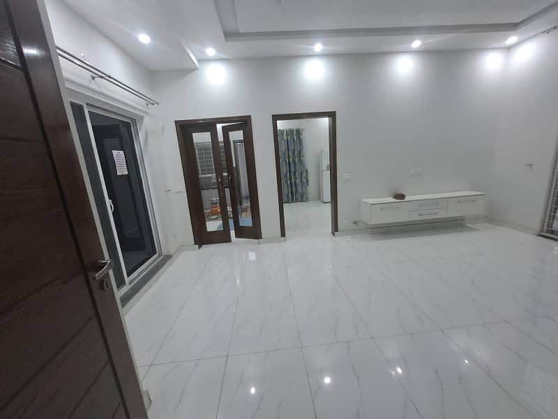 Luxurious House (6 Marla) For Sale In Alhafeez Garden LDA Approved Society Main Canal Road Opposite Sozowater Park Lahore 7