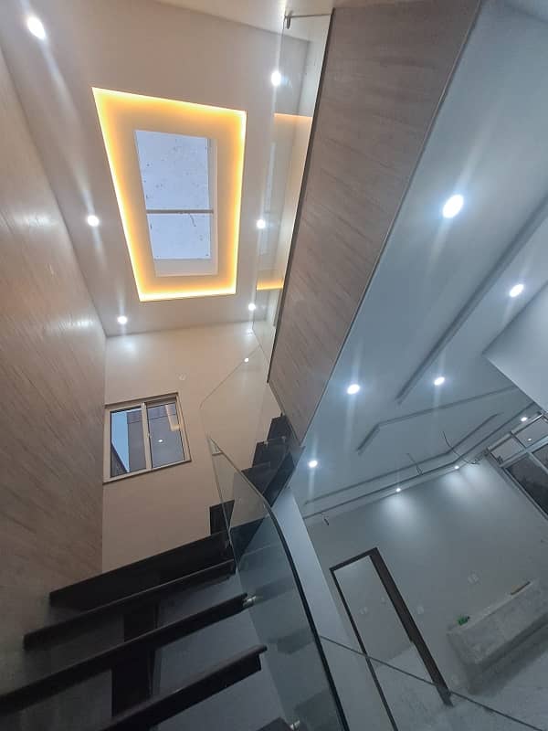 Luxurious House (6 Marla) For Sale In Alhafeez Garden LDA Approved Society Main Canal Road Opposite Sozowater Park Lahore 11