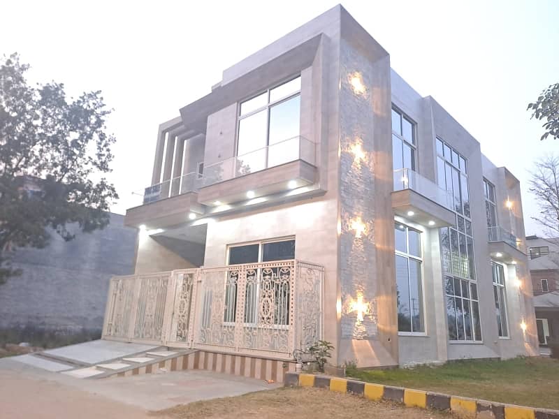 Luxurious House (6 Marla) For Sale In Alhafeez Garden LDA Approved Society Main Canal Road Opposite Sozowater Park Lahore 13