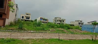 10 Marla Plot Available For Sale In MVHS D-17/1 Islamabad