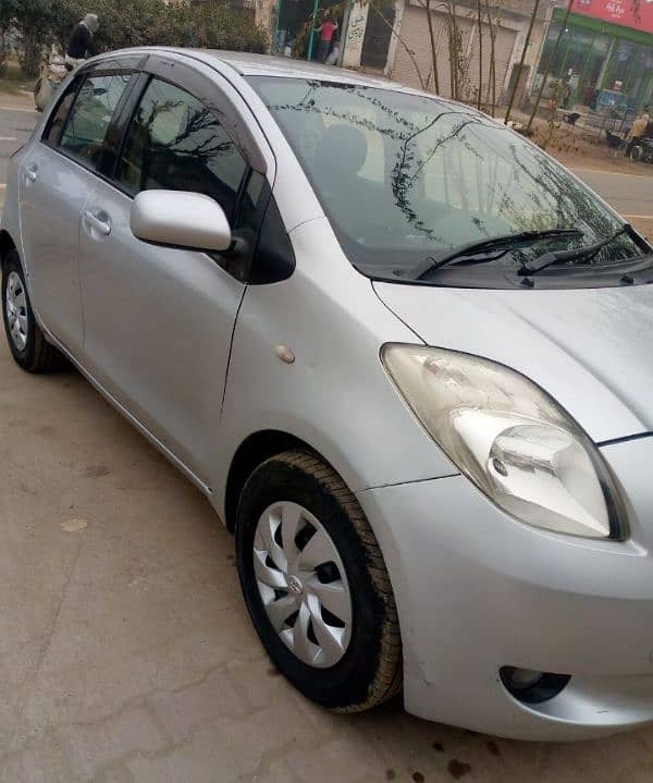 Toyota Vitz 1300 geniune 0