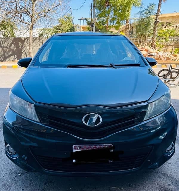 Toyota Vitz 2014 Reg 2016 0