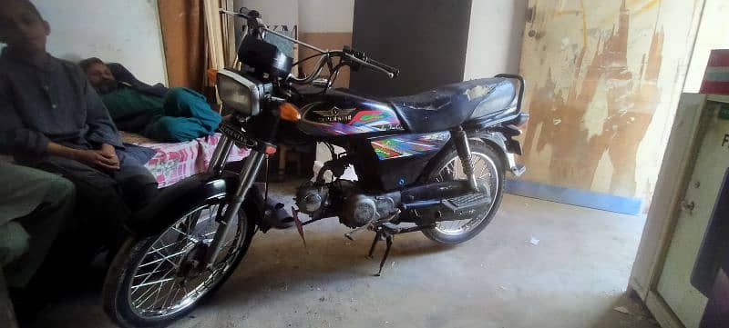 selling best condition super star bike 6