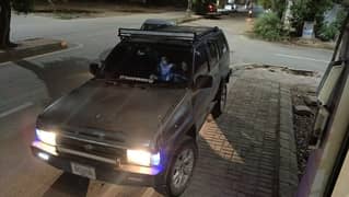 Nissan Pathfinder 1994