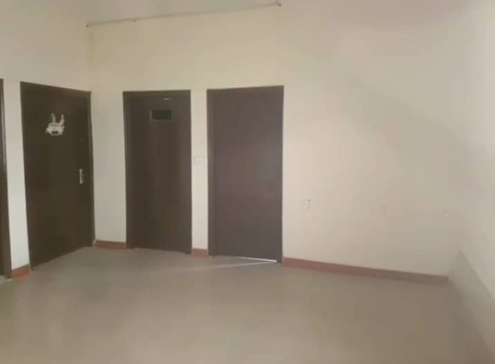 4 Marla 2nd Floor Office For Rent In DHA Phase 1,Block K, Lahore. 0