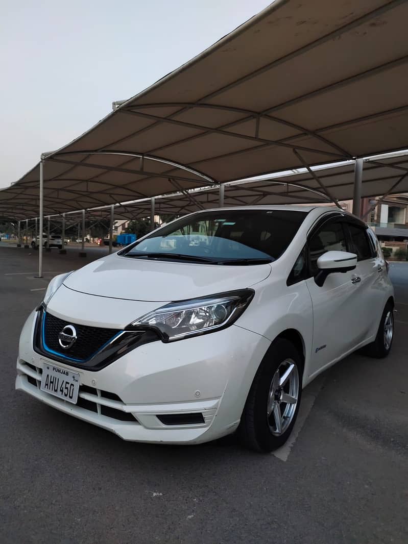 Nissan Note E Power 2018 1