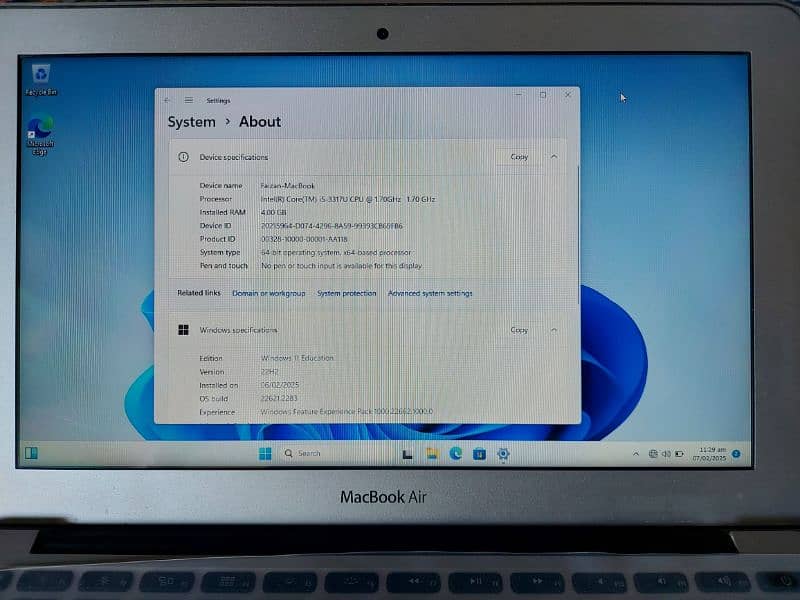 MacBook Air ( 11-inch, Mid 2012) 1