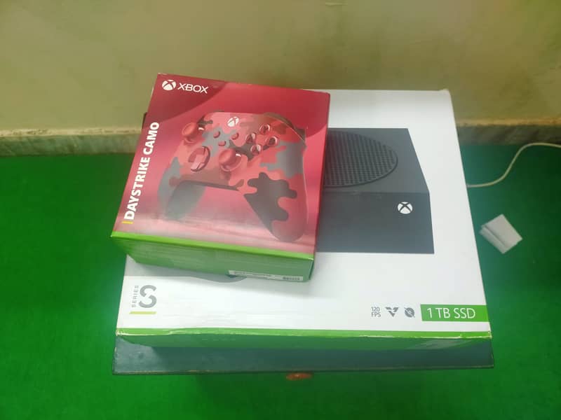 Xbox Series S 1 Tb 4