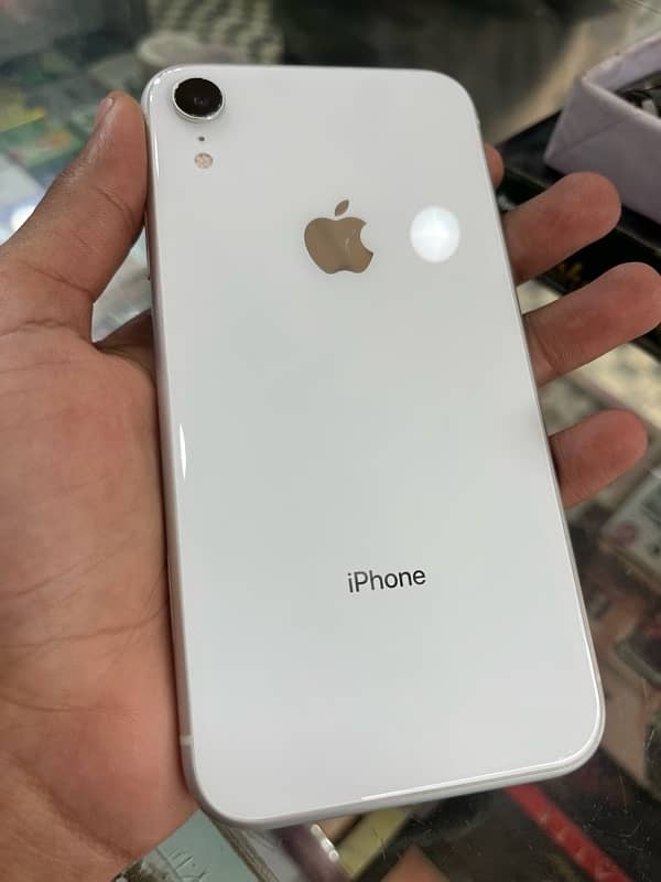 i phone xr Jv 64Gb 1