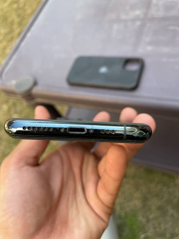 Iphone 11 pro (64gb) factory unlock 2