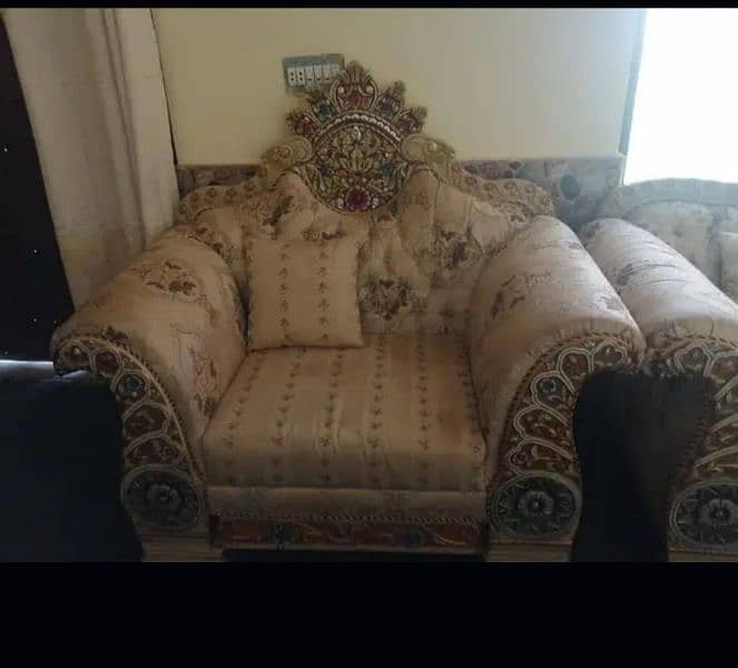 6 seater sofa set for sale location bani gala islamabad 2