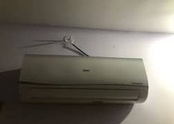 Haier 1 ton DC inverter heat and cool