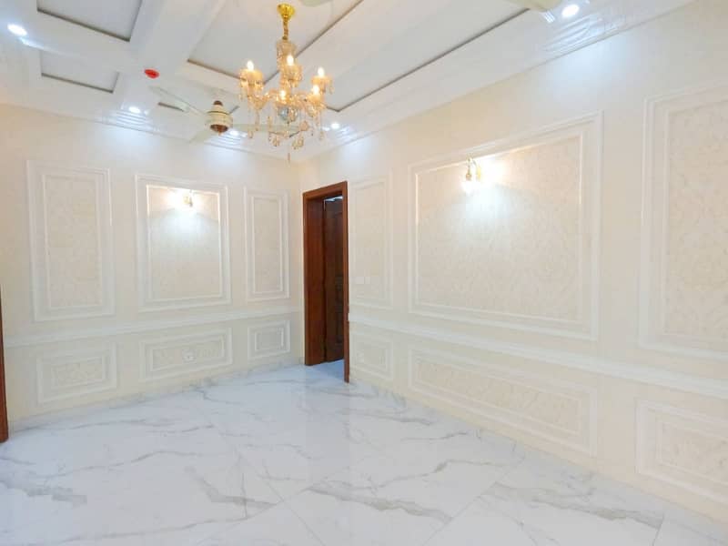 1 Kanal House Is Available For sale 10