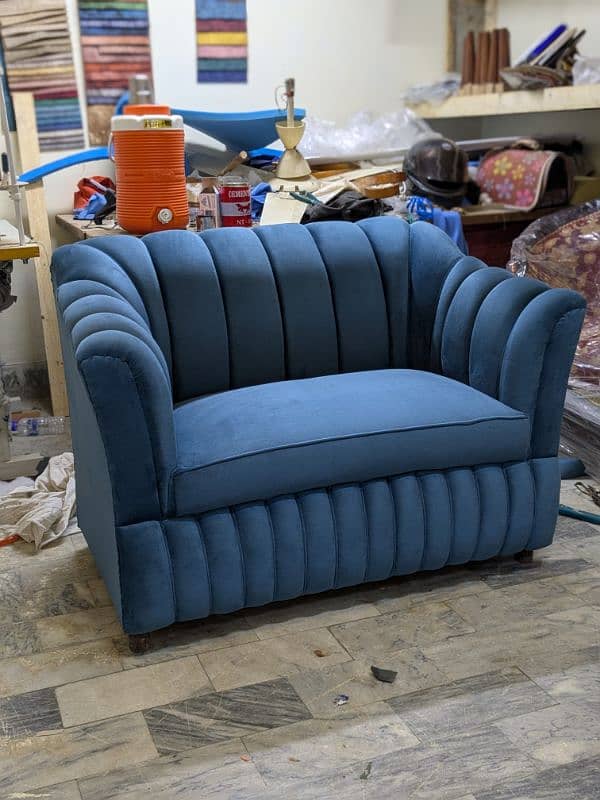 2 Seater Elegant Sofa in Blue Velvet. 1