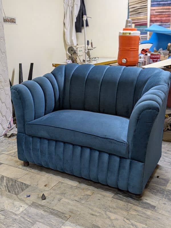 2 Seater Elegant Sofa in Blue Velvet. 2