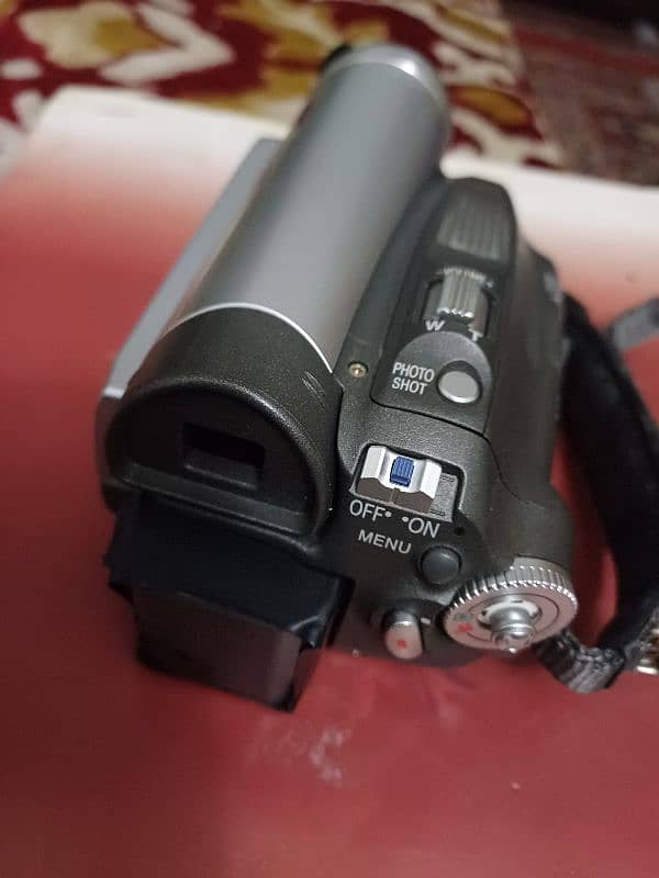 Panasonic camcoder dsv 30× For sale 2