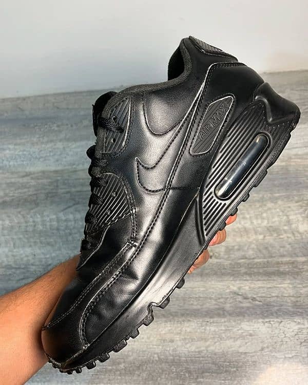 Original Nike Air Max All Black - Size US10 1